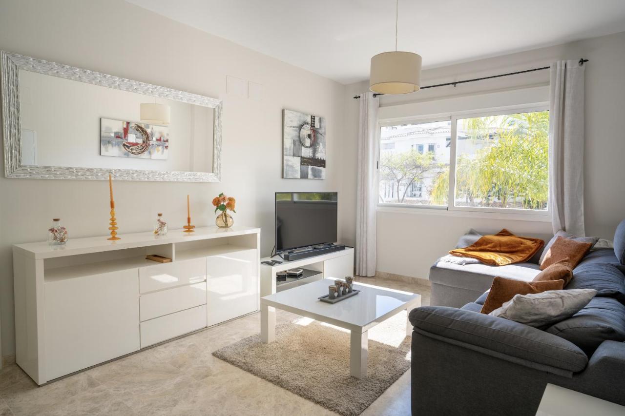 2Bdr Penthouse, Los Naranjos, W/Pool, 2Km P.Banus Marbella Eksteriør bilde